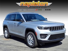 2025 Jeep Grand Cherokee LAREDO X 4X4 Sport Utility