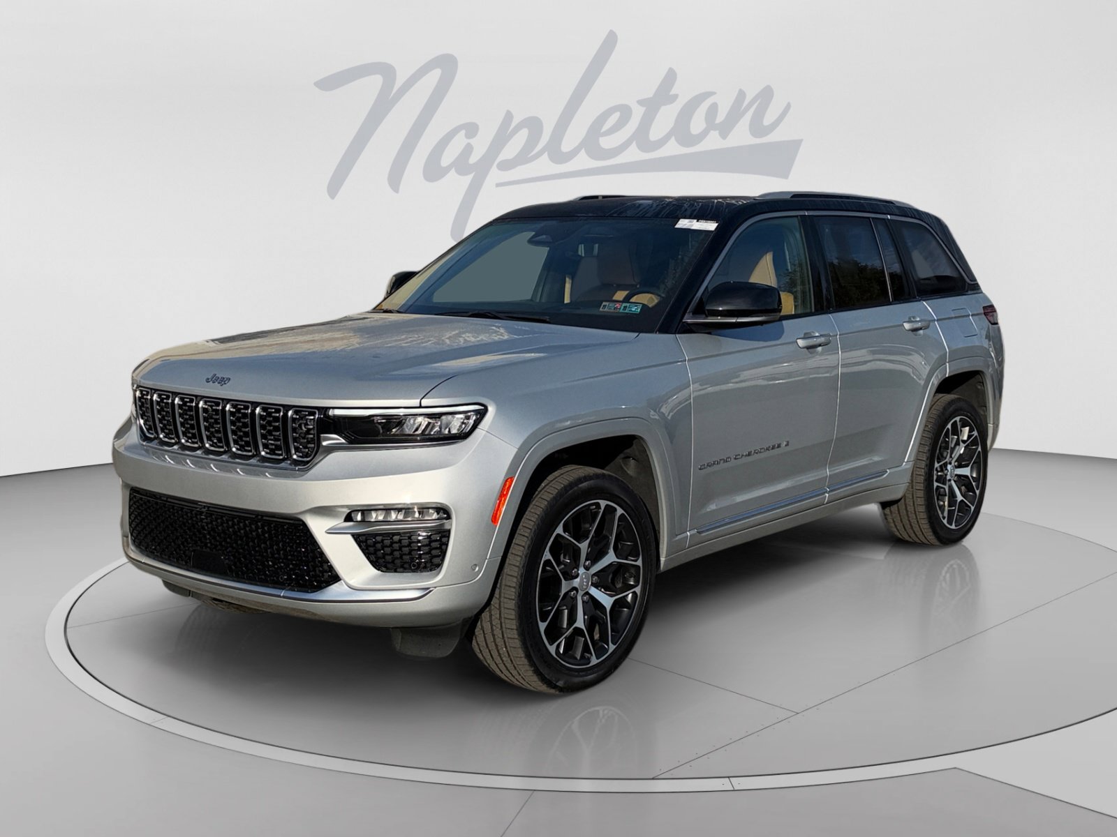 2023 Jeep Grand Cherokee Summit SUV