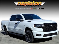 2026 Ram 1500 BIG HORN CREW CAB 4X4 5'7 BOX Pickup