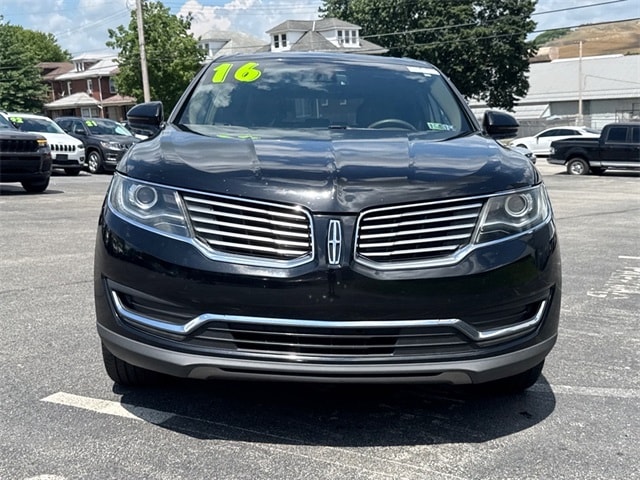 Used 2016 Lincoln MKX Reserve with VIN 2LMTJ8LR0GBL73678 for sale in Ellwood City, PA