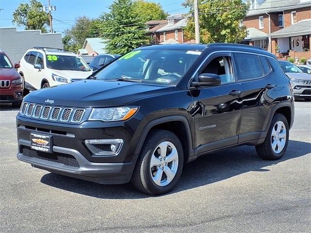 2018 Jeep Compass Latitude photo 3