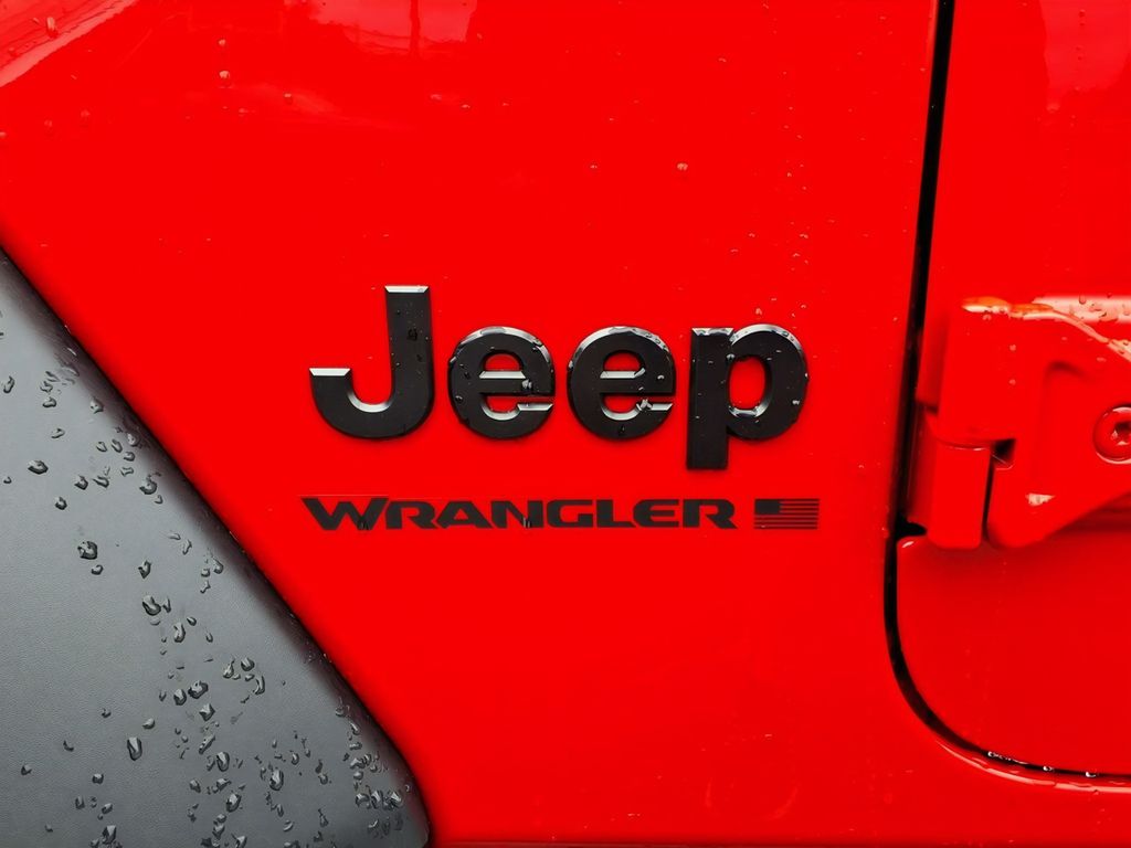 2026 Jeep Wrangler 4-Door Willys - Photo 7