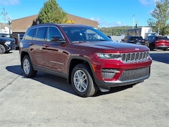 2025 Jeep Grand Cherokee LAREDO X 4X4 Sport Utility