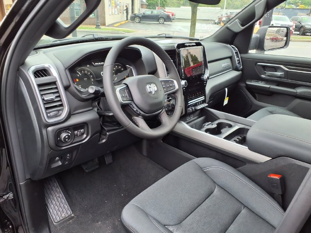 2026 RAM 1500 Big Horn/Lone Star - Photo 9