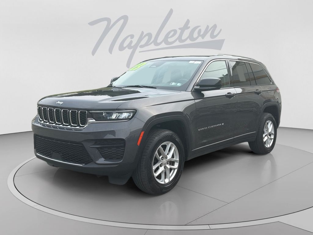 Used 2023 Jeep Grand Cherokee Laredo SUV