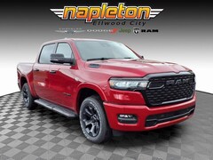 2026 Ram 1500 BIG HORN CREW CAB 4X4 5'7 BOX Pickup