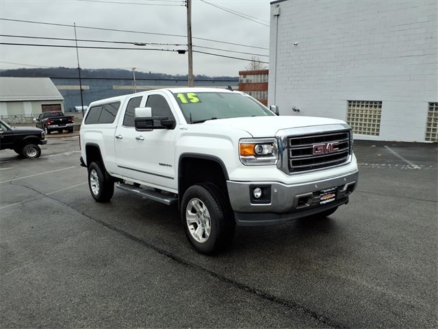 2015 GMC Sierra 1500 SLT's photo