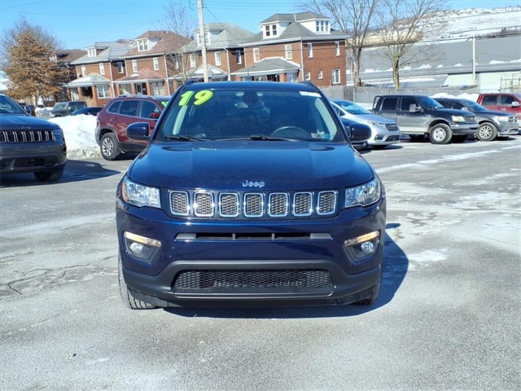 Used 2019 Jeep Compass Latitude 4x4 SUV