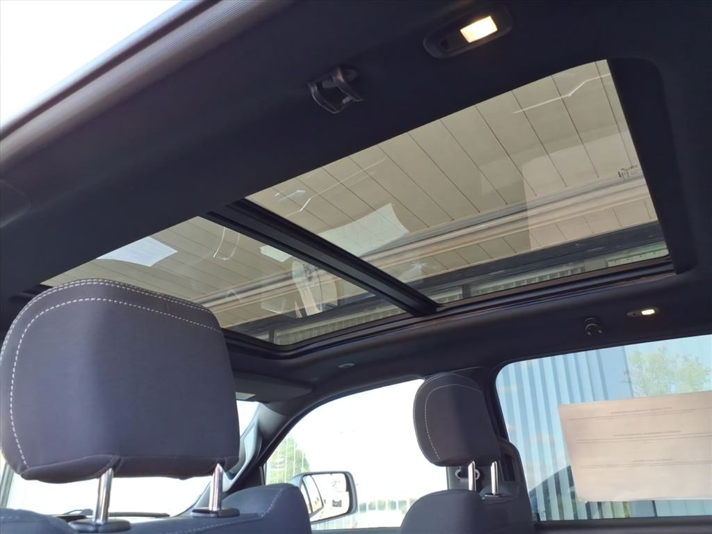 2026 RAM 1500 Limited - Photo 23