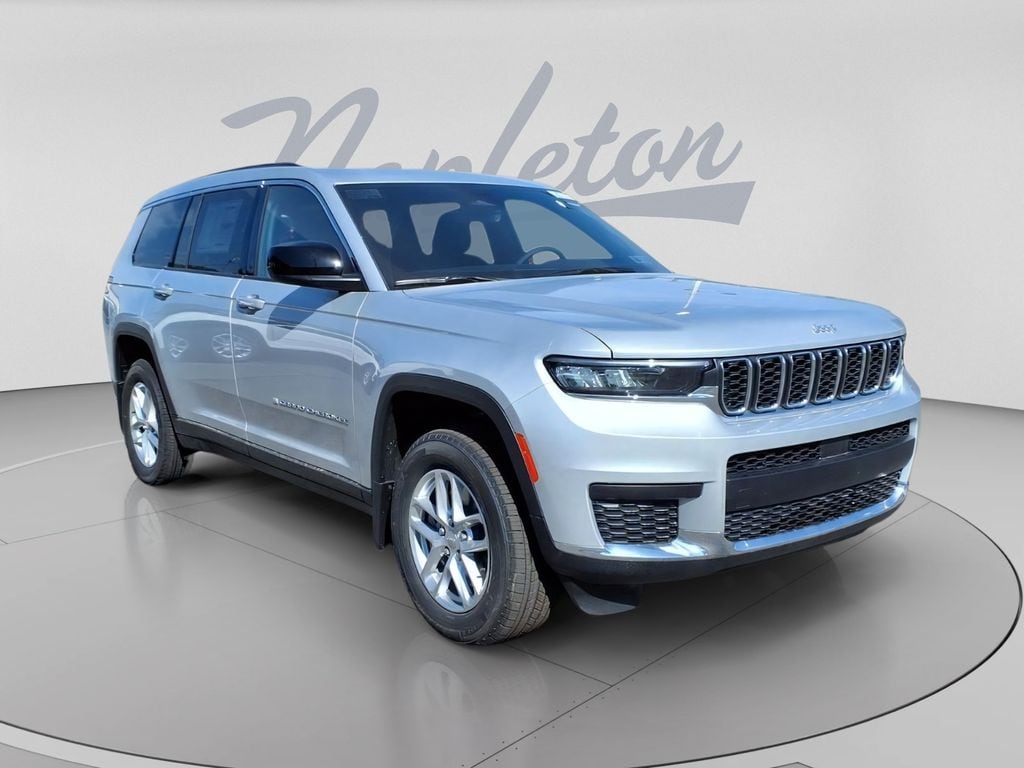 New 2026 Jeep Grand Cherokee L LAREDO X 4X4 Sport Utility