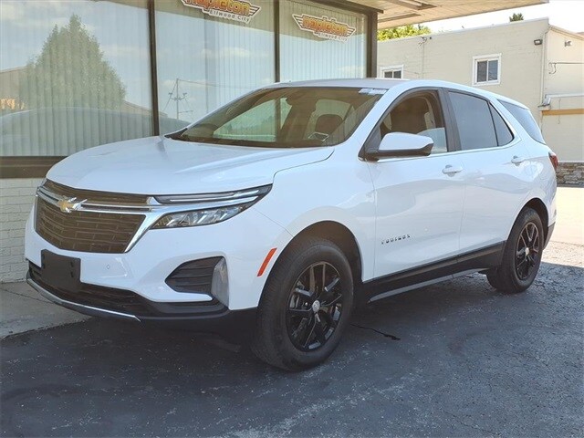 2023 Chevrolet Equinox photo 3