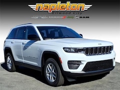 2025 Jeep Grand Cherokee LAREDO X 4X4 Sport Utility