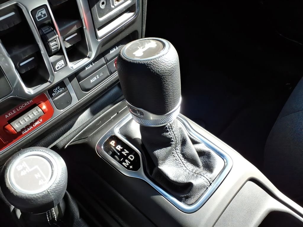 2026 Jeep Wrangler 4-Door Willys - Photo 21