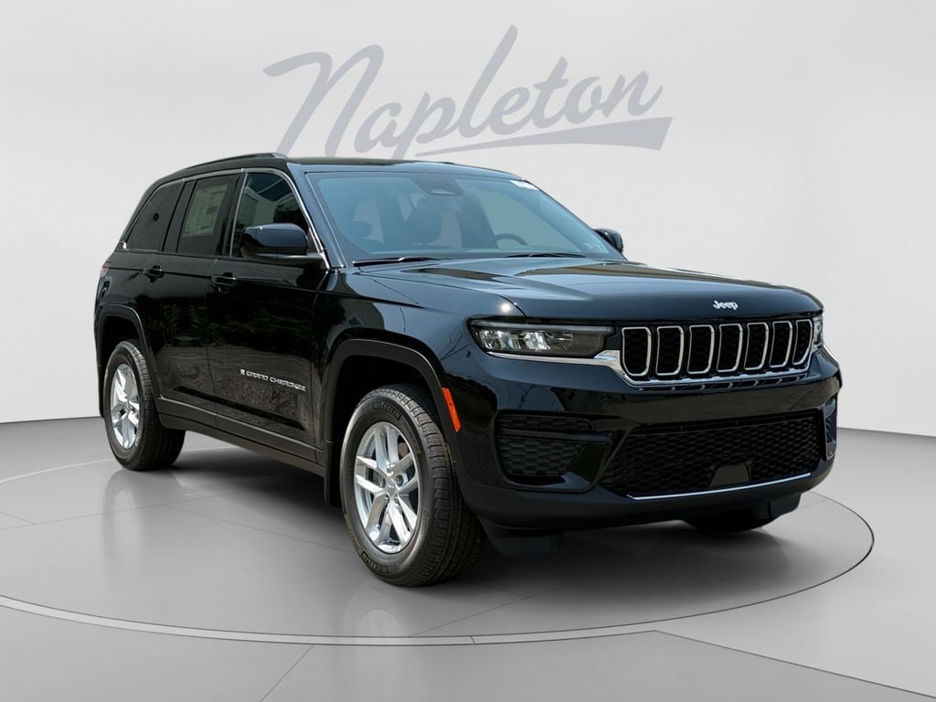 New 2026 Jeep Grand Cherokee LAREDO X 4X4 Sport Utility