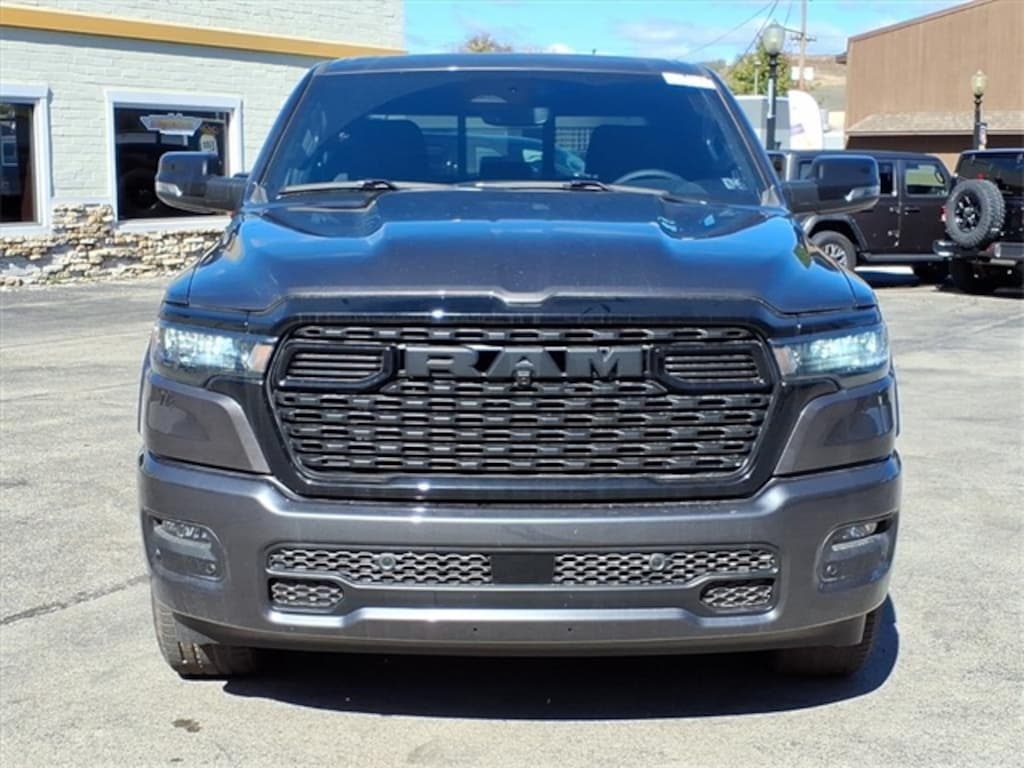 New 2026 Ram 1500 BIG HORN CREW CAB 4X4 5'7 BOX Pickup