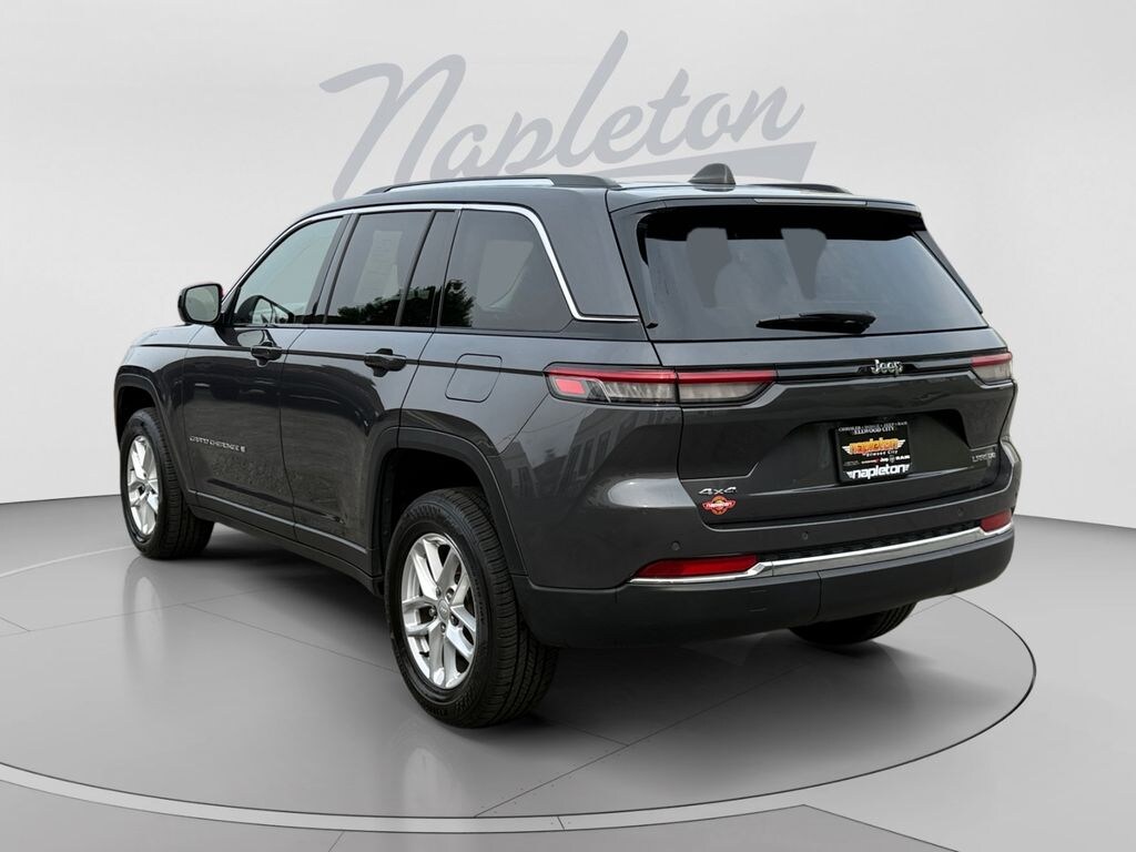 Used 2023 Jeep Grand Cherokee Laredo SUV