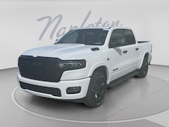 2026 Ram 1500 BIG HORN CREW CAB 4X4 5'7 BOX Pickup