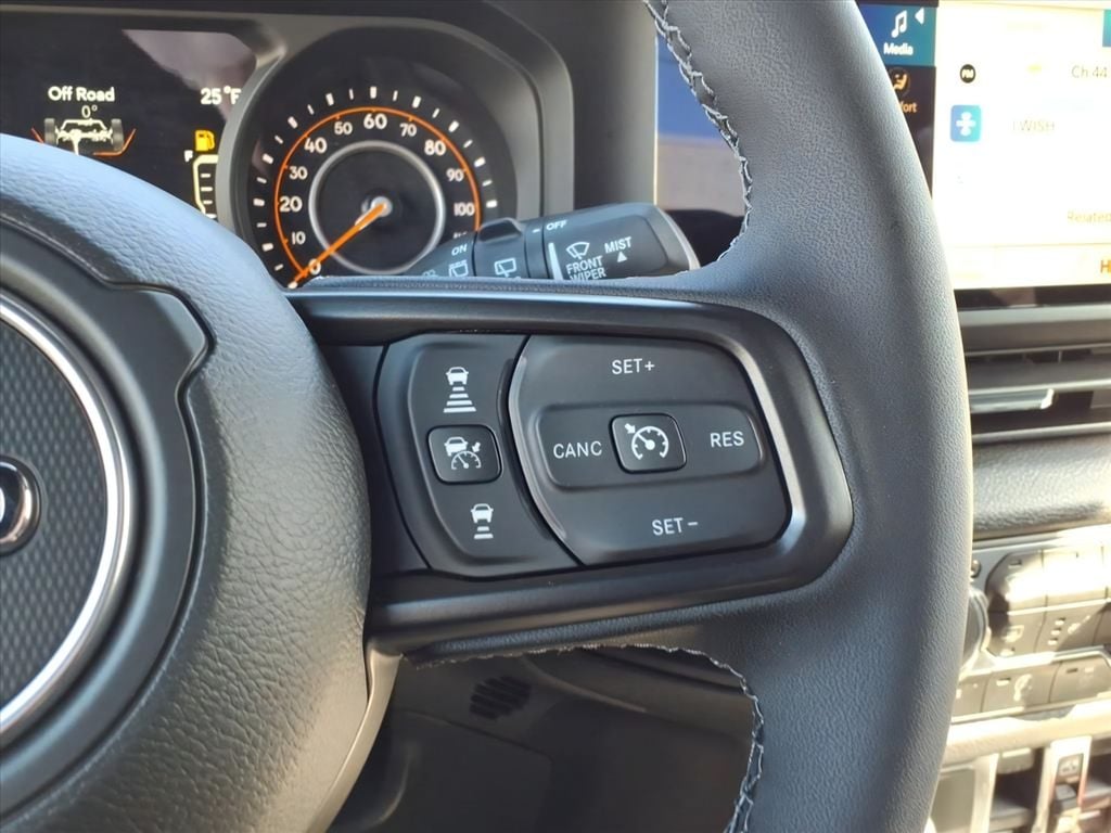 2026 Jeep Wrangler 4-Door Willys - Photo 18