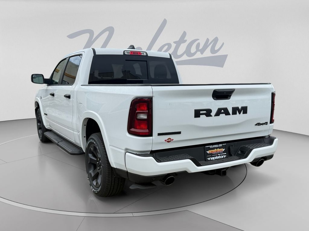 New 2026 Ram 1500 BIG HORN CREW CAB 4X4 5'7 BOX Pickup
