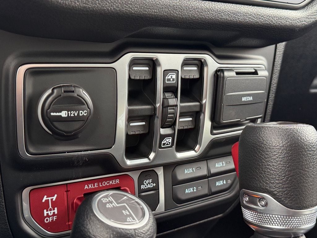 2026 Jeep Wrangler 4-Door Willys - Photo 16