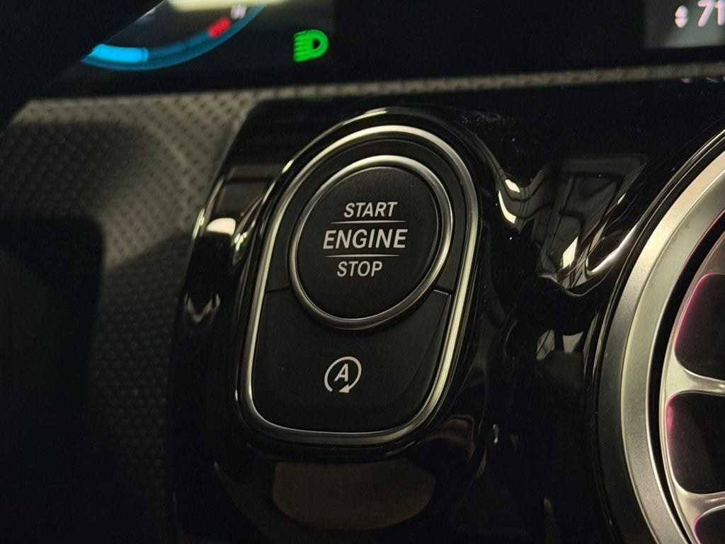 2020 Mercedes-Benz A-Class A220 - Photo 22