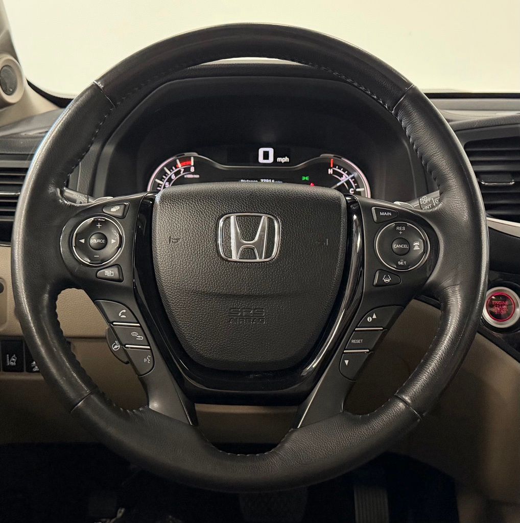 2017 Honda Pilot Elite - Photo 16