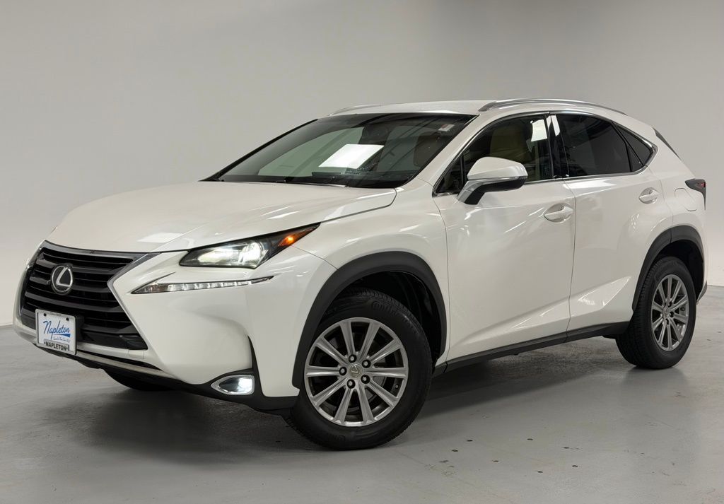 2016 Lexus NX 200t's photo