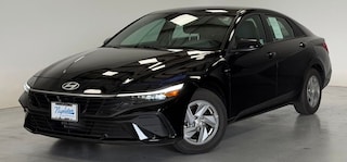 2024 Hyundai Elantra SE Sedan