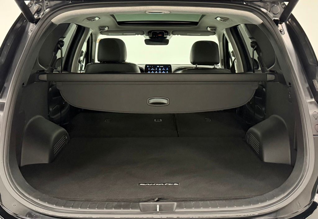 2022 Hyundai Santa Fe Limited - Photo 27