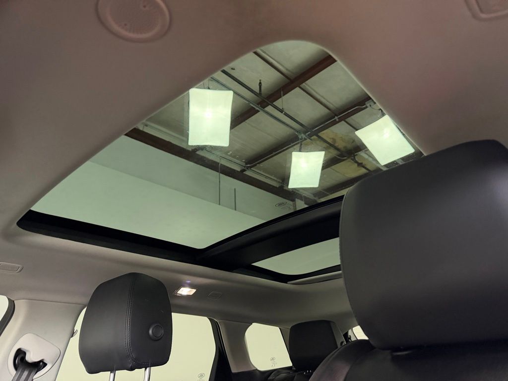2022 Land Rover Range Rover Evoque S - Photo 24