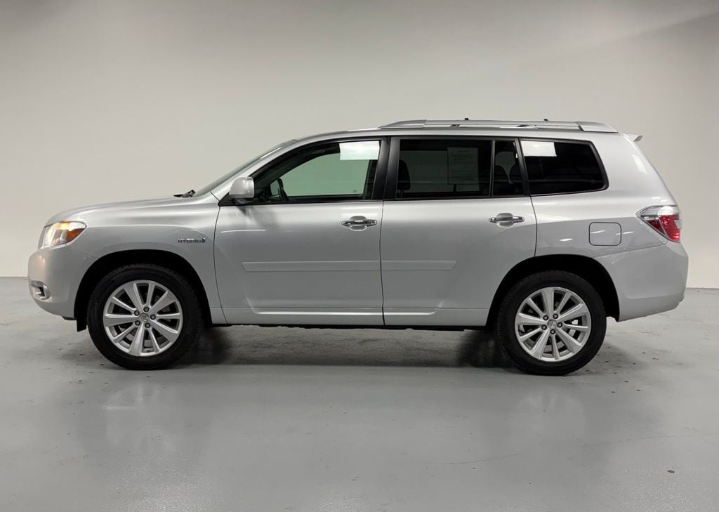 Used 2010 Toyota Highlander Hybrid Limited V6 SUV