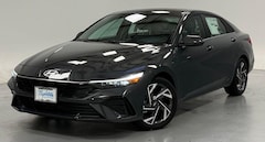 2026 Hyundai Elantra Limited Sedan
