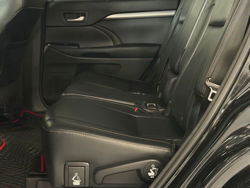 2014 Toyota Highlander XLE - Photo 22