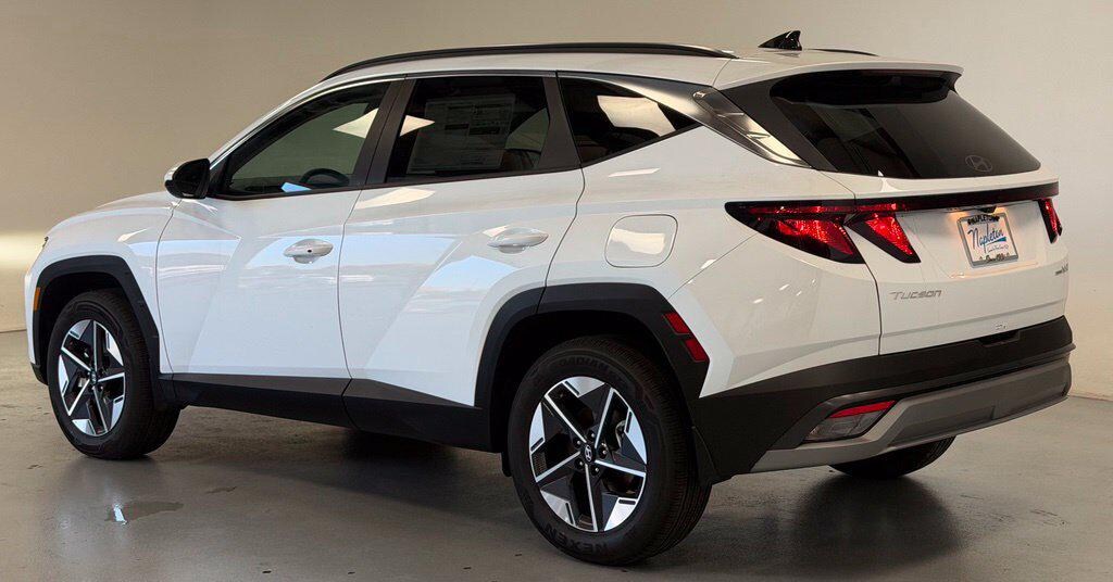 New 2026 Hyundai Tucson Hybrid SEL AWD SUV