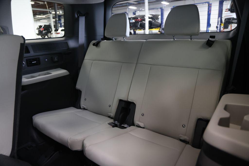2026 Hyundai Santa Fe Limited - Photo 37