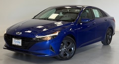 2023 Hyundai Elantra SEL Sedan