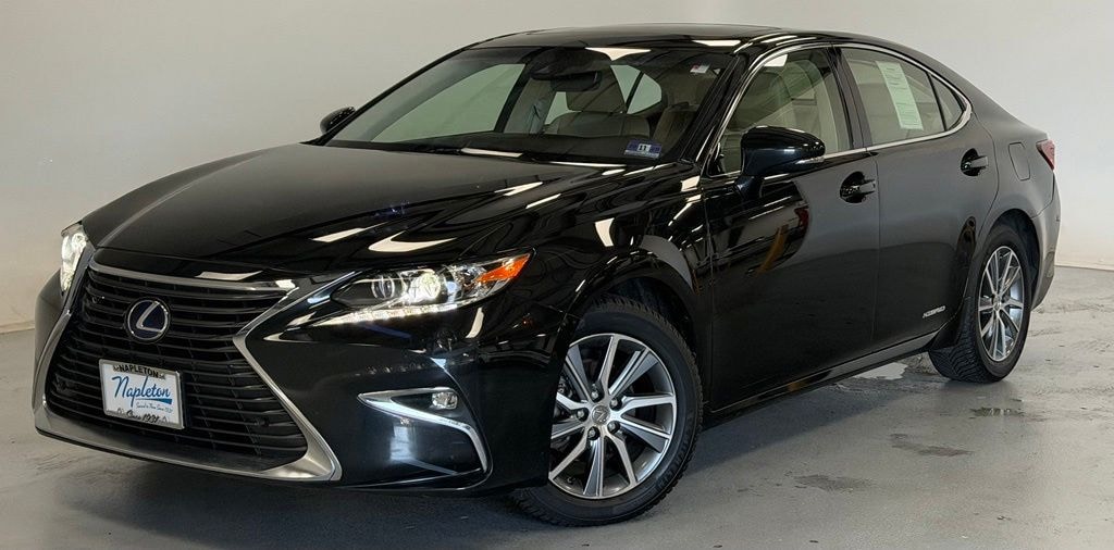 Used 2017 Lexus ES 300h 300h Sedan
