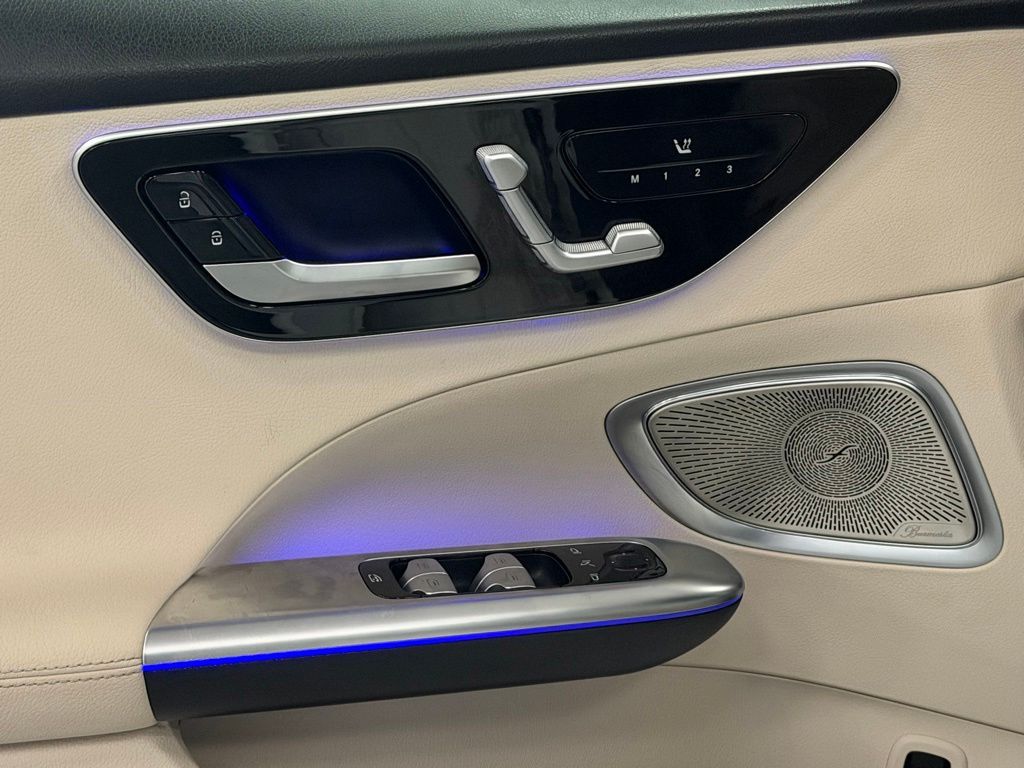 2022 Mercedes-Benz C-Class Sedan C 300 - Photo 13