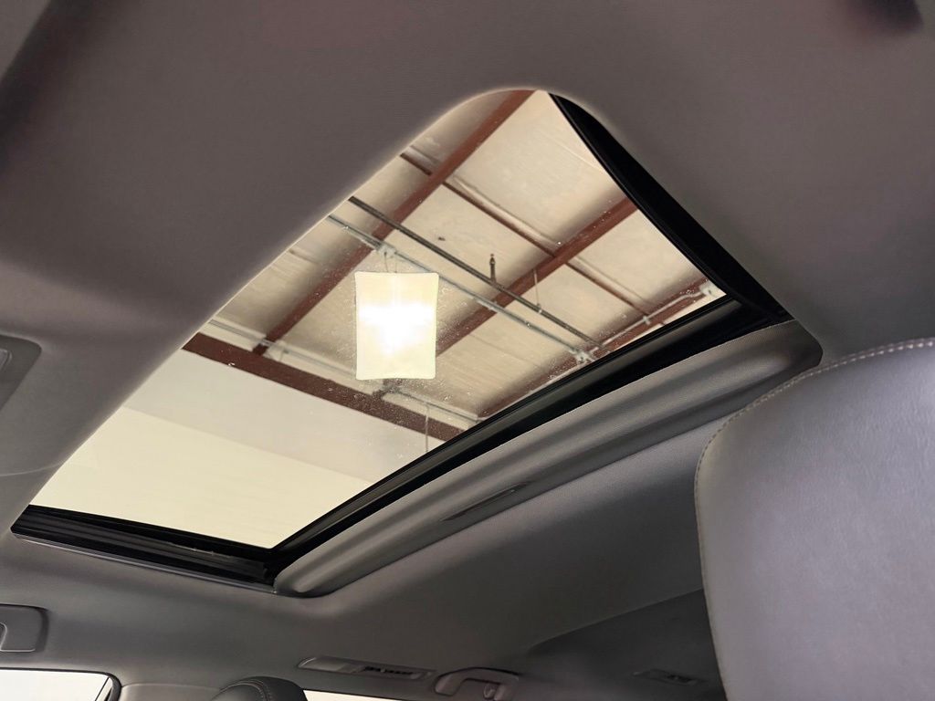 2014 Toyota Highlander XLE - Photo 24