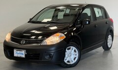 2012 Nissan Versa 1.8 S Hatchback