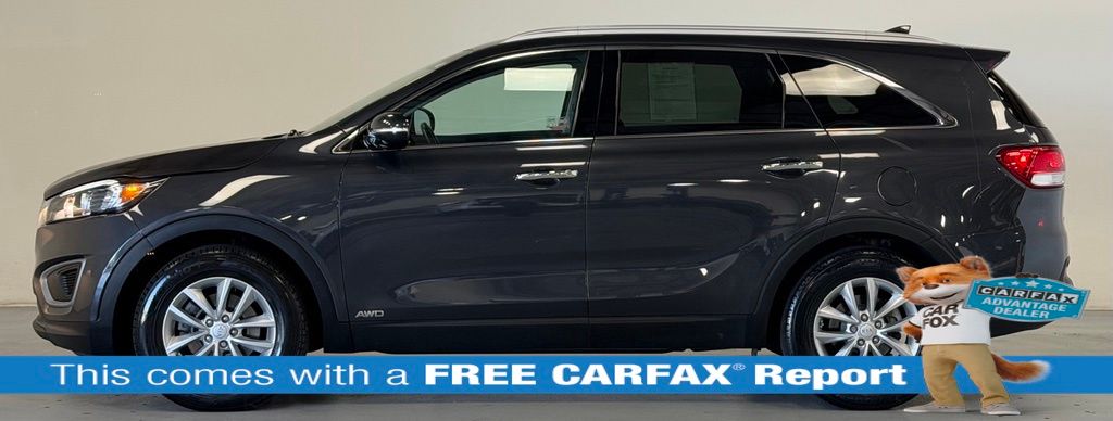 Used 2018 Kia Sorento LX with VIN 5XYPGDA33JG352382 for sale in Aurora, IL