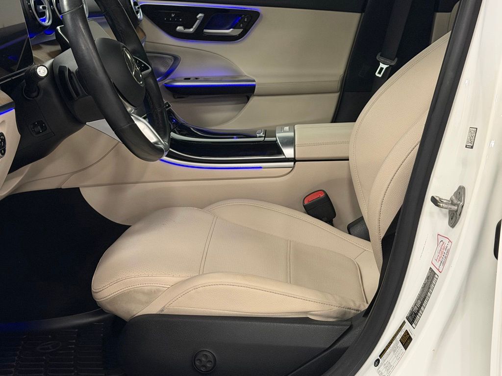 2022 Mercedes-Benz C-Class Sedan C 300 - Photo 12