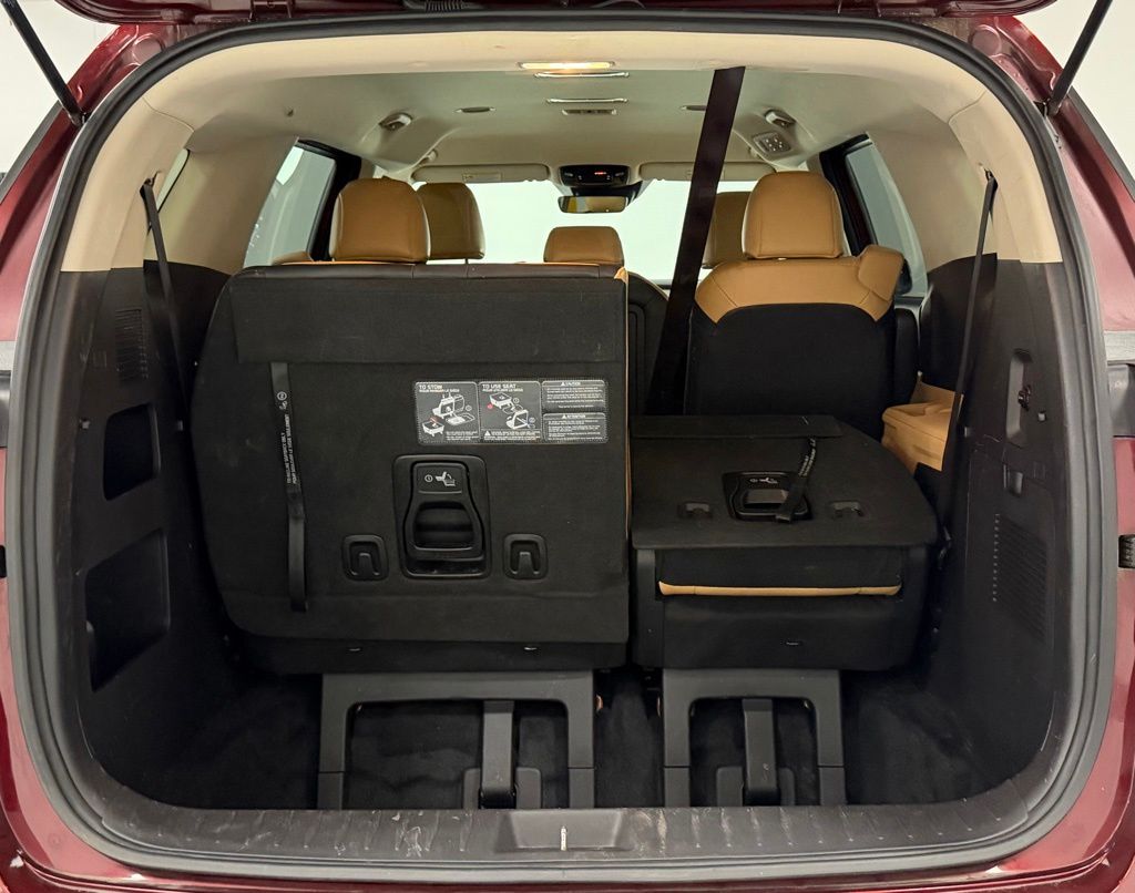 2023 Kia Carnival LX Seat Pkg - Photo 25