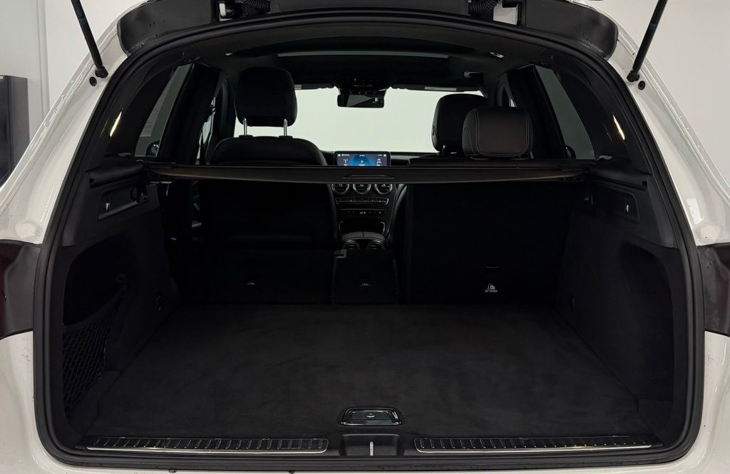 2022 Mercedes-Benz GLC GLC300 - Photo 29