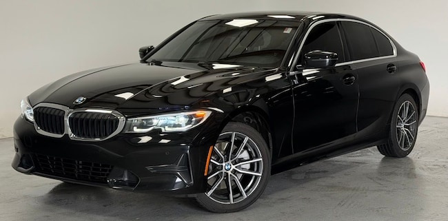 2022 BMW 330i 330i xDrive Sedan