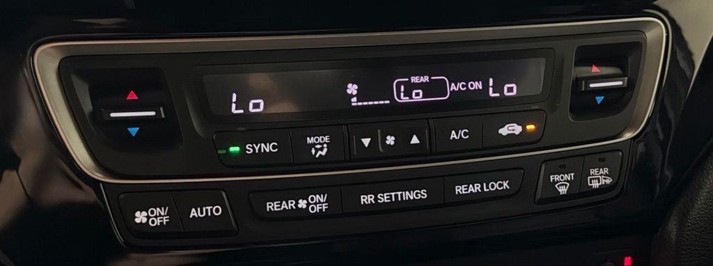 2020 Honda Pilot Black Edition - Photo 19