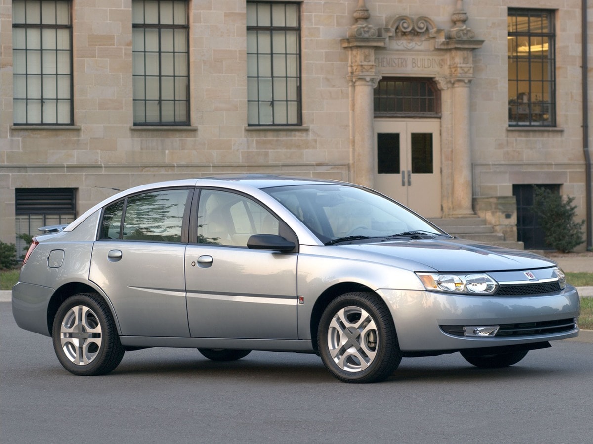 2004 Saturn Ion's photo