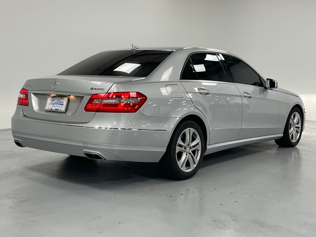 Used 2010 Mercedes-Benz E-Class E550 4MATIC Sedan