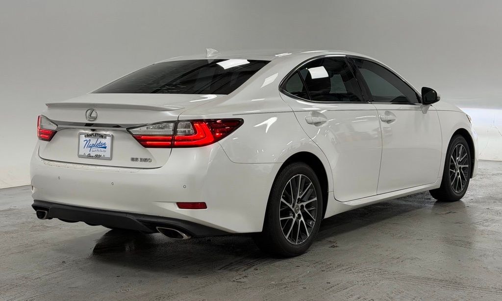 Used 2018 Lexus ES 350 Sedan