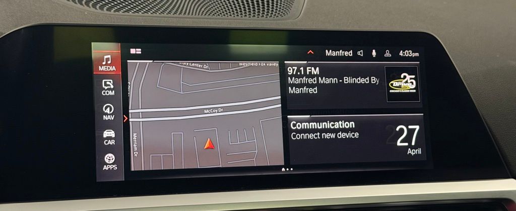 2022 BMW 3 Series 330i - Photo 18